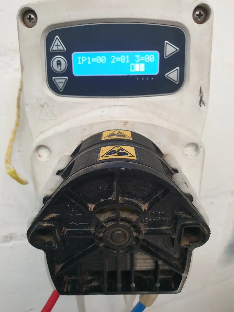 Commercial dishwasher dispenser working after PCB repair