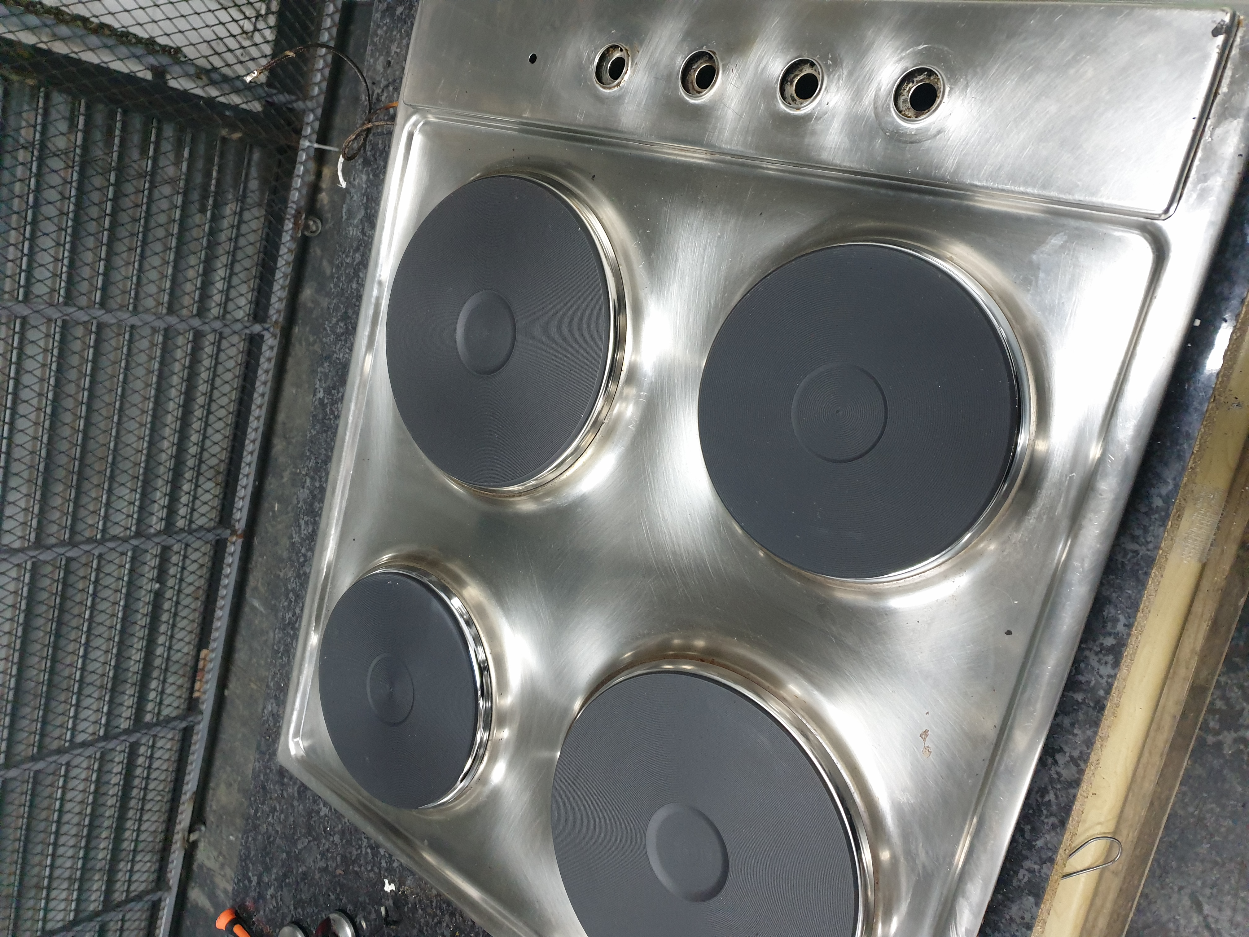 Commercial hotplate wiring after repair work