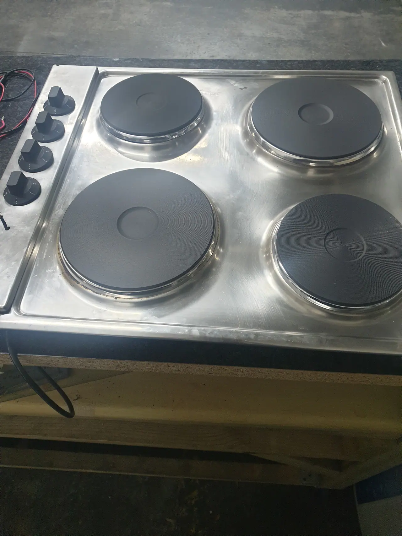Completed commercial hotplate after special request rewiring